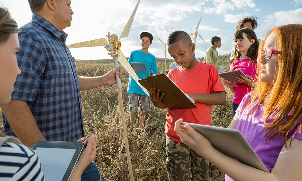 Onsite and Virtual Field Trips Add Value to STEM Education